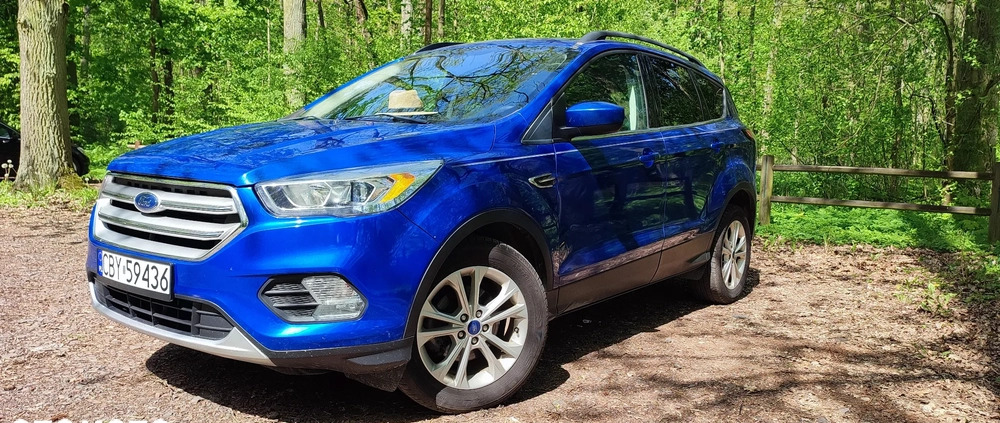 Ford Kuga cena 66800 przebieg: 129000, rok produkcji 2018 z Sucha Beskidzka małe 67